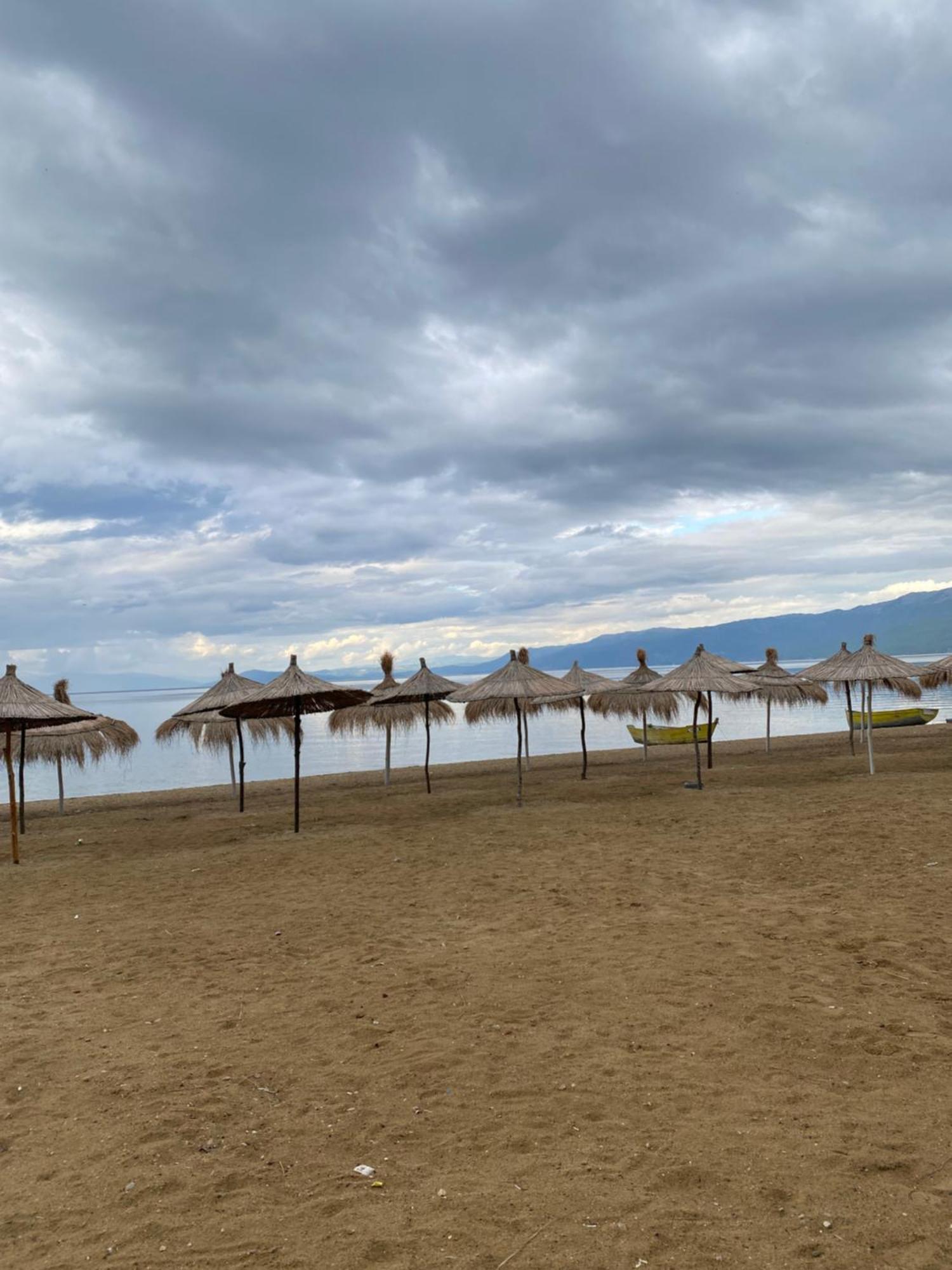 British Hotel Pogradec Zewnętrze zdjęcie